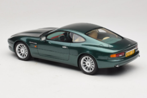 Aston Martin DB7 Buckinghamshire Green Cult Models 1:18 CML187-1 Rășină - imaginea 5 din 6