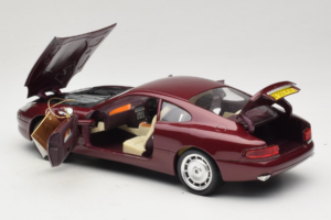 Aston Martin DB7 Roșu Guiloy 1:18 67550 Metal - imaginea 5 din 8