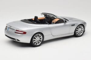 Aston Martin DB9 Volante Argintiu Minichamps 1:18 150137334 Metal - imaginea 3 din 8