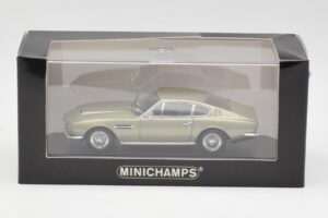 Aston Martin DBS Verde Argintiu Metalizat Minichamps 1:43 400137600 Metal - imaginea 4 din 4