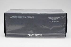 Aston Martin One-77 Morning Frost Alb AUTOart 1:18 70244 Metal - imaginea 8 din 8