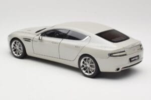 Aston Martin Rapide S Silver Fox AUTOart 1:18 70258 Metal - imaginea 7 din 8