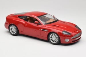 Aston Martin V12 Vanquish Roșu Bburago 1:18 34063 Metal - imaginea 6 din 8