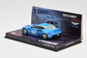 Aston Martin V12 Vantage #7 U. Bez / Porritt / R. Meaden / Mathai 24 Hours Nurburgring 2009 Minichamps 1:43 437091307 Metal - imaginea 3 din 4