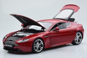 Aston Martin V12 Vantage Roșu AUTOart 1:18 70208 Metal - imaginea 2 din 8