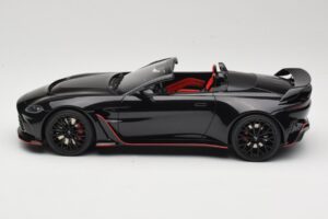 Aston Martin V12 Vantage Roadster Onyx Black GT Spirit 1:18 GT923 Rășină - imaginea 3 din 6