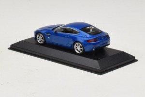 Aston Martin V8 Vantage Blue Metallic Minichamps 1:43 400137422 Metal - imaginea 3 din 4