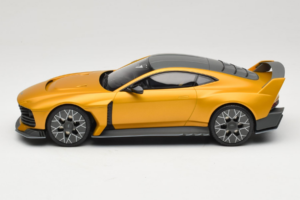 Aston Martin Valiant Auric Gold Metallic GT Spirit 1:18 GT546 Rășină - imaginea 3 din 6