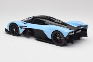 Aston Martin Valkyrie Racing Albastru GT Spirit 1:18 GT915 Rășină - imaginea 5 din 6