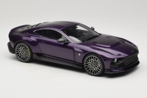 Aston Martin Valour Albastru Închis GT Spirit 1:18 GT944 Rășină - imaginea 4 din 6