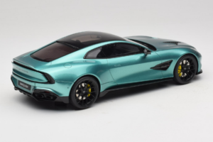 Aston Martin Vanquish Green Metallic GT Spirit 1:18 GT551 Rășină - imaginea 2 din 6