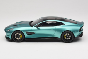 Aston Martin Vanquish Green Metallic GT Spirit 1:18 GT551 Rășină - imaginea 3 din 6