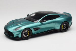 Aston Martin Vanquish Green Metallic GT Spirit 1:18 GT551 Rășină