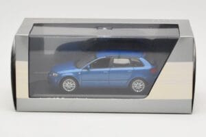 Audi A3 8P Sportback Mauritius Blue Minichamps 1:43 5010403033 Metal - imaginea 4 din 4