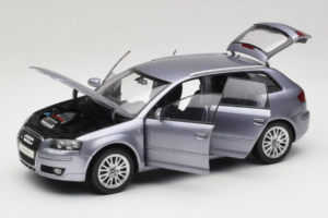 Audi A3 8P Sportback Light Blue Metallic Kyosho 1:18 5010403025 Metal - imaginea 2 din 8
