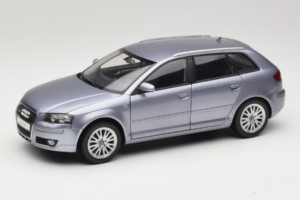 Audi A3 8P Sportback Light Blue Metallic Kyosho 1:18 5010403025 Metal