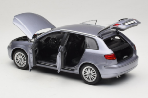 Audi A3 8P Sportback Light Blue Metallic Kyosho 1:18 5010403025 Metal - imaginea 5 din 8