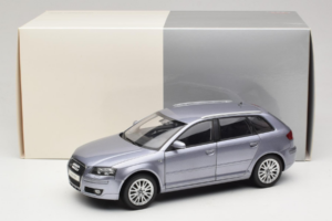 Audi A3 8P Sportback Light Blue Metallic Kyosho 1:18 5010403025 Metal - imaginea 8 din 8