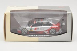 Audi A4 B6 #19 Sonax F. Stippler Joest Racing DTM 2005 Minichamps 1:43 5020500803 Metal - imaginea 4 din 4