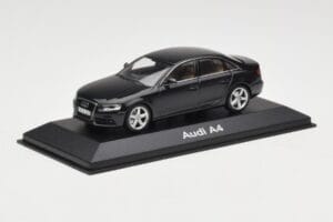 Audi A4 B8 3.2 Quattro Phantom Black Minichamps 1:43 5010704133 Metal - imaginea 2 din 4