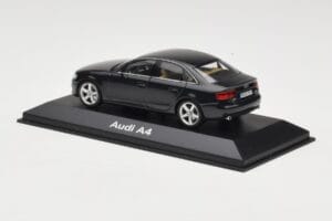 Audi A4 B8 3.2 Quattro Phantom Black Minichamps 1:43 5010704133 Metal - imaginea 3 din 4