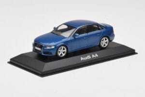 Audi A4 B8 3.2 Quattro Aruba Blue Minichamps 1:43 5010704123 Metal - imaginea 2 din 4