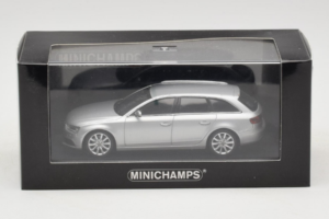 Audi A4 B8 Avant Ice Silver Minichamps 1:43 5011204213-R1 Metal - imaginea 4 din 4