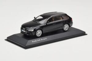 Audi A4 B8 Avant Phantom Black Minichamps 1:43 5011204223 Metal - imaginea 2 din 4