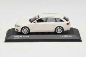Audi A4 B8 Avant Alb Minichamps 1:43 410011010 Metal