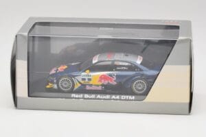 Audi A4 B8 #2 Red Bull M. Tomczyk DTM 2008 Minichamps 1:43 5020800133 Metal - imaginea 4 din 4