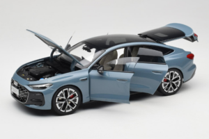 Audi A5L Sportback Albastru Gri OEM 1:18 ZAM60004B Metal - imaginea 2 din 8