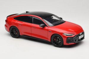 Audi A5L Sportback Roșu OEM 1:18 ZAM60004A Metal - imaginea 6 din 8