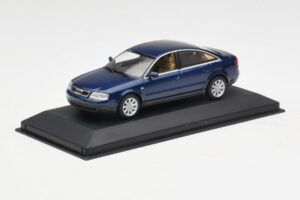 Audi A6 C5 Albastru Închis Minichamps 1:43 132093 Metal - imaginea 2 din 4