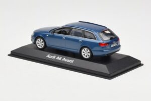 Audi A6 C6 Avant Stratos Blue Minichamps 1:43 5010406223 Metal - imaginea 3 din 4
