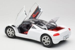 Audi Avus Quattro Alpine White Revell 1:18 08913 Metal - imaginea 5 din 8
