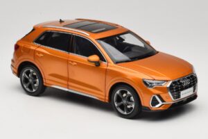 Audi Q3 F3 Orange Metallic Paudi Model 1:18 05962Q32019 Metal - imaginea 6 din 8