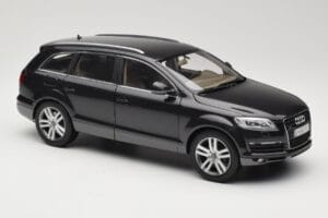 Audi Q7 4L Lava Grey Minichamps 1:18 5010507625 Metal - imaginea 6 din 8