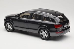 Audi Q7 4L Lava Grey Minichamps 1:18 5010507625 Metal - imaginea 7 din 8