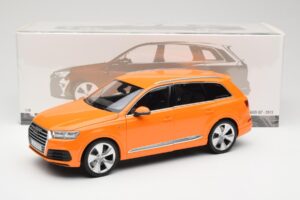 Audi Q7 4M Portocaliu Metallic Minichamps 1:18 110014004 Metal - imaginea 8 din 8
