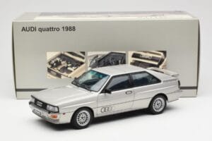 Audi Quattro LWB Argintiu AUTOart 1:18 70303 Metal - imaginea 8 din 8