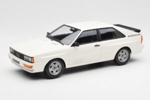 Audi Quattro Alb Minichamps 1:18 155016120 Metal