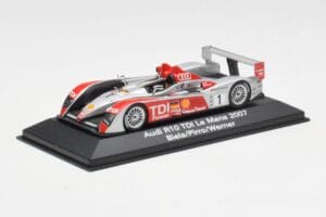 Audi R10 TDI LMP1 #1 F. Biela / E. Pirro / M. Werner 24 Hours of Le Mans 2007 Minichamps 1:43 5020700213 Metal - imaginea 2 din 4
