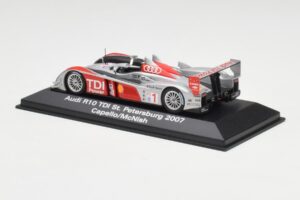 Audi R10 TDI #1 R. Capello / A. McNish / T. Kristensen 24 Hours of Le Mans 2007 Minichamps 1:43 5020700243 Metal - imaginea 3 din 4