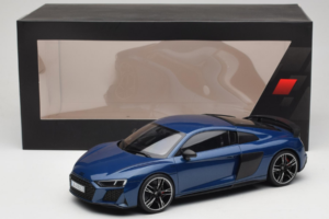 Audi R8 Ascari Blue Jada 1:18 5011918451 Metal - imaginea 6 din 6