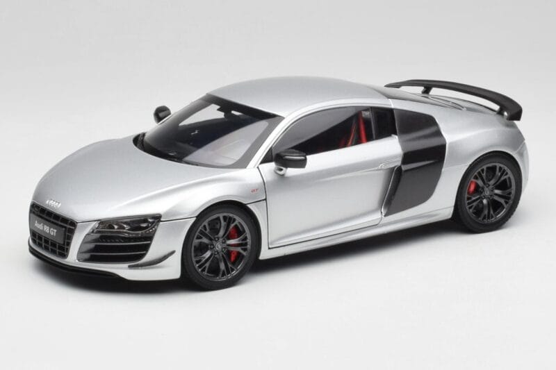 Audi R8 GT Type 42 Ice Argintiu Metallic Kyosho 1:18 09218IS Metal