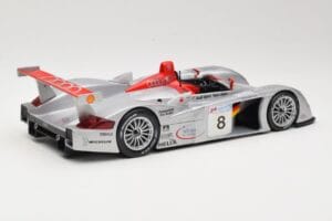 Audi R8 LMP900 #8 Audi Sport Team Joest F. Biela / E. Pirro / T. Kristensen 24 Hours of Le Mans 2000 Maisto 1:18 38899 Metal - imaginea 2 din 6