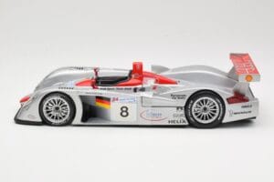 Audi R8 LMP900 #8 Audi Sport Team Joest F. Biela / E. Pirro / T. Kristensen 24 Hours of Le Mans 2000 Maisto 1:18 38899 Metal - imaginea 3 din 6