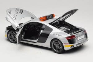 Audi R8 Safety Car 24 Hours of Le Mans 2008 Kyosho 1:18 09214DTM Metal - imaginea 7 din 8