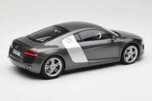 Audi R8 Type 42 4.2 Daytona Grey Kyosho 1:18 5010618425 Metal - imaginea 3 din 8