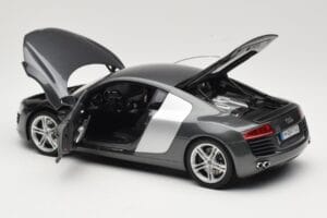 Audi R8 Type 42 4.2 Daytona Grey Kyosho 1:18 5010618425 Metal - imaginea 5 din 8